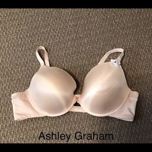 Plus Size Ashley Graham Bra